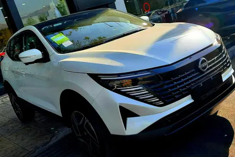 نیسان، قشقایی