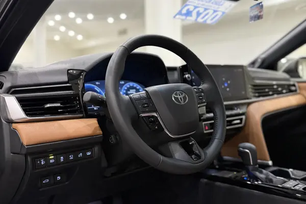 تویوتا، کمری هیبرید