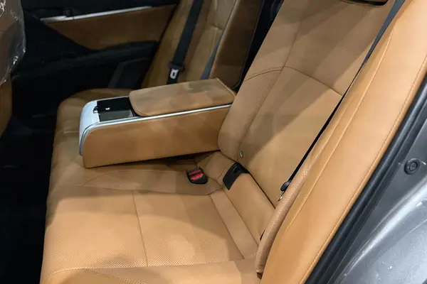 تویوتا، کمری هیبرید