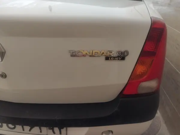 رنو  تندر 90