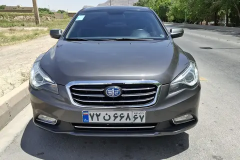 بسترن، B50F