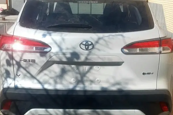 تویوتا، کرولا کراس هیبرید