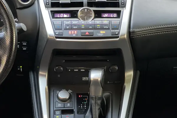 لکسوس  NX هیبرید