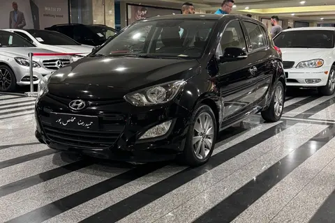 هیوندای، i20