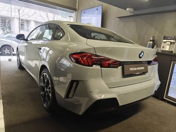 پیش فروش ب ام و، سری 2 گرن کوپه