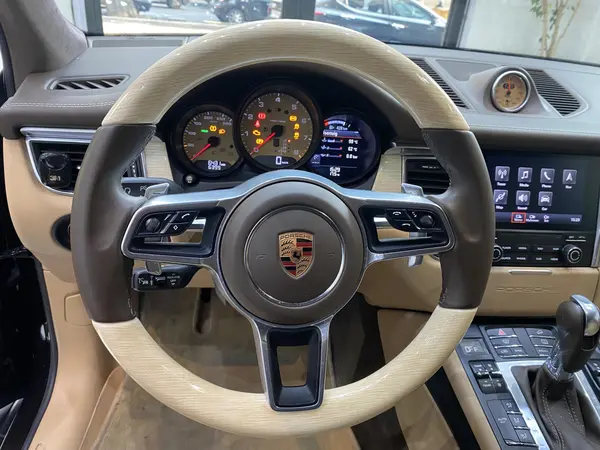 پورشه، ماکان