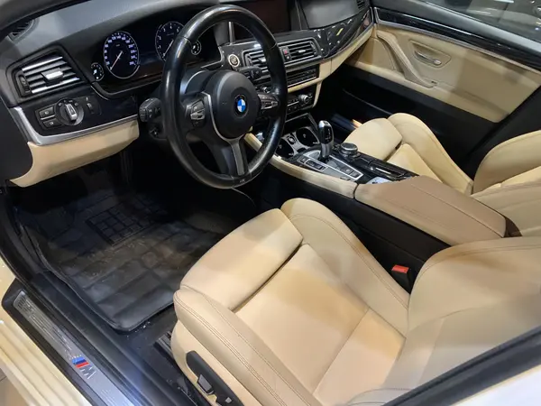 ب ام و، سری 5 سدان