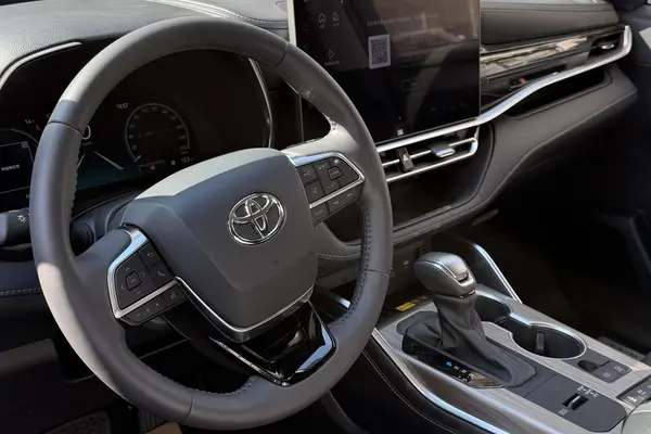 تویوتا، هایلندر هیبرید