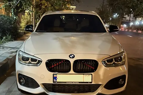 ب ام و، سری 1 هاچ بک