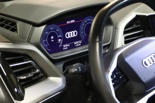 آئودی، Q5 e-tron