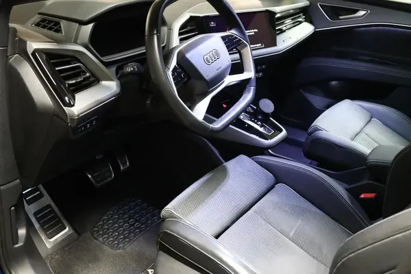 آئودی، Q5 e-tron