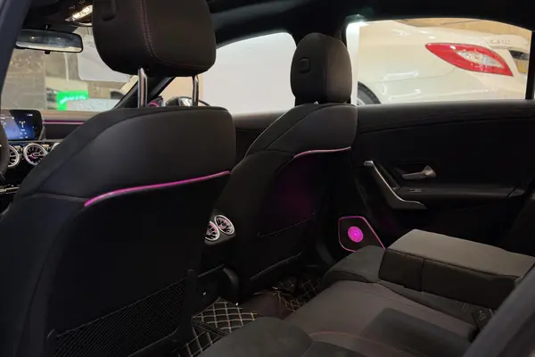 بنز، کلاس A سدان