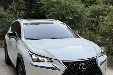 لکسوس، NX