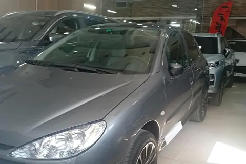 پژو، 206