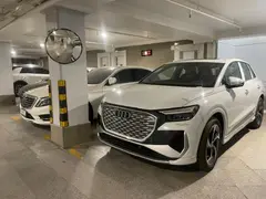 آئودی، Q4 e-tron
