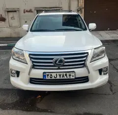 لکسوس، LX