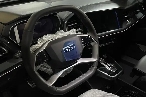 آئودی، Q4 e-tron