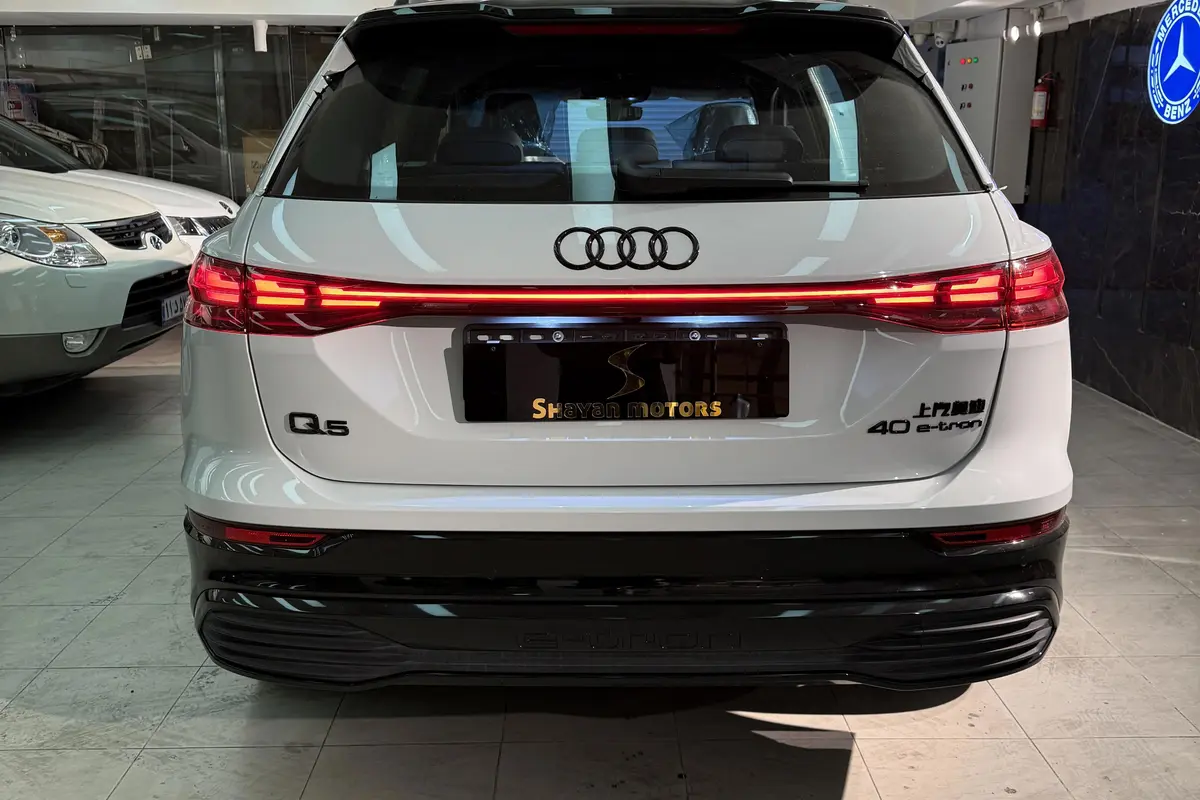 آئودی،  Q5 e-tron