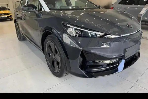 فولکس  آی دی یونیکس
