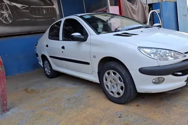پژو  206 SD