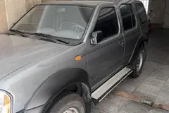 نیسان، رونیز