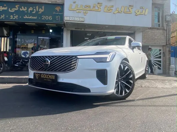 ولوو  S90