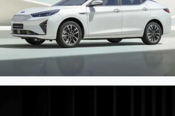 کی ام سی  eJ7