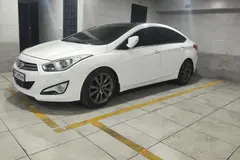 هیوندای، i40