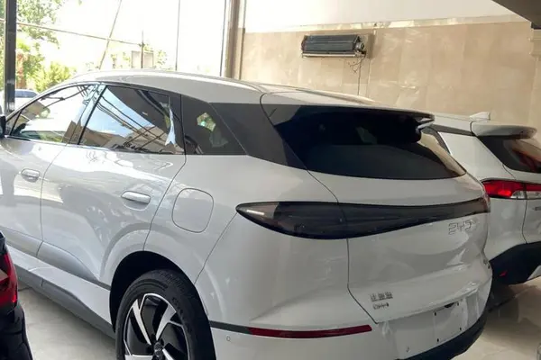 بی وای دی  سی لاین 06 DMi