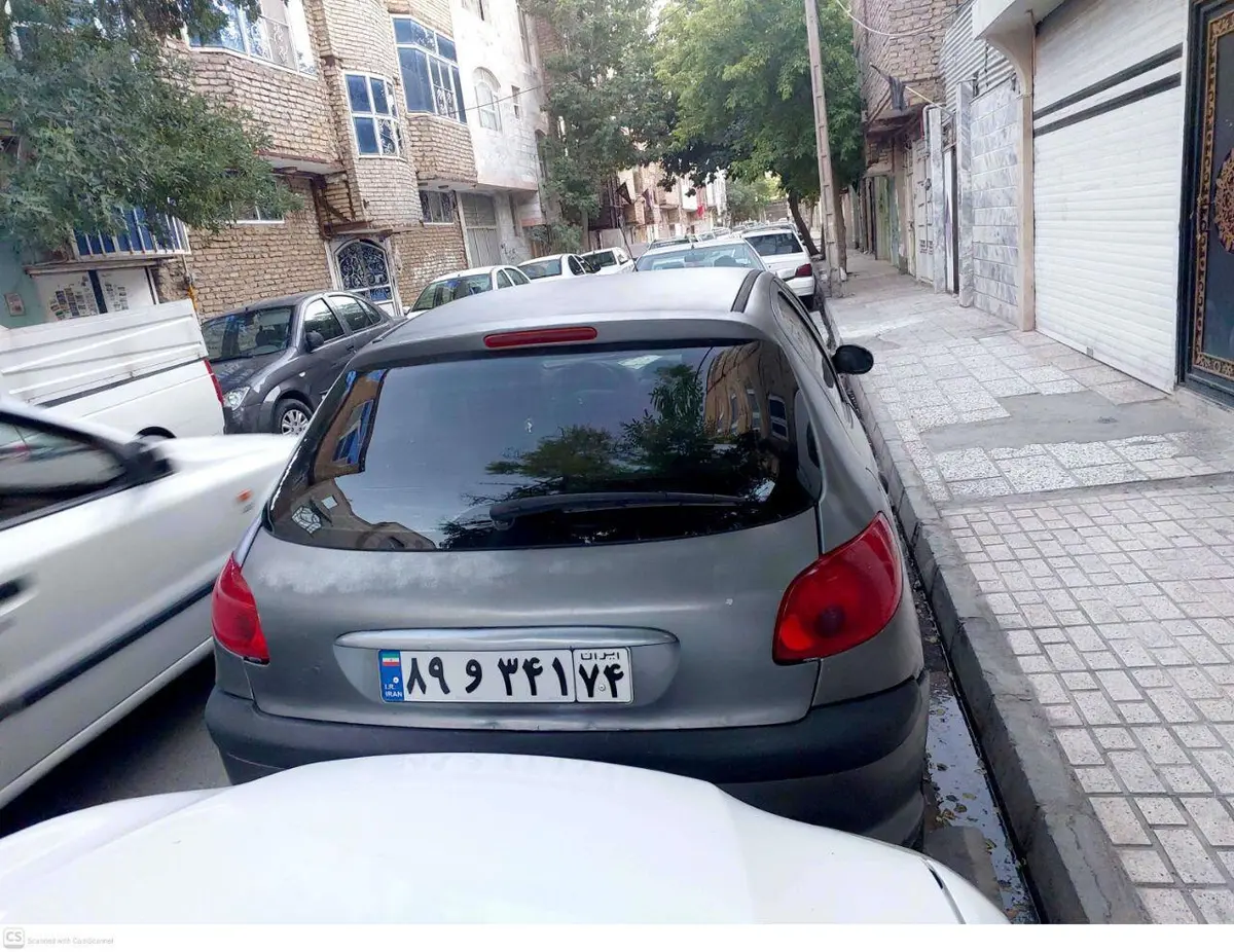 پژو،  206