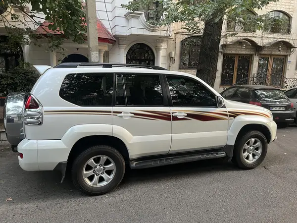 تویوتا، پرادو  چهار در