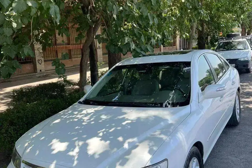 هیوندای  آزرا (گرنجور)