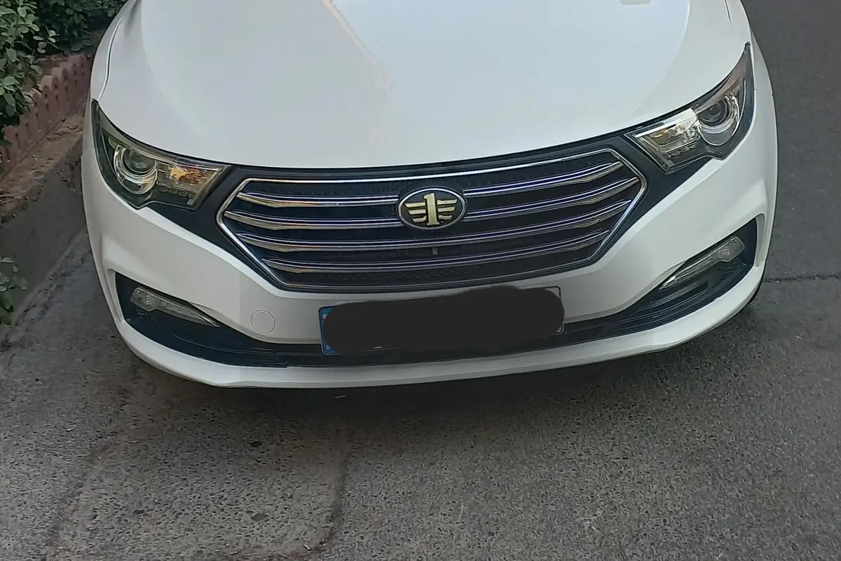 بسترن،  B30