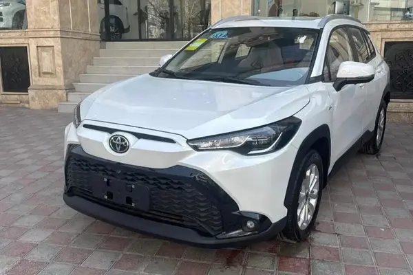 تویوتا، فرانت لندر هیبرید