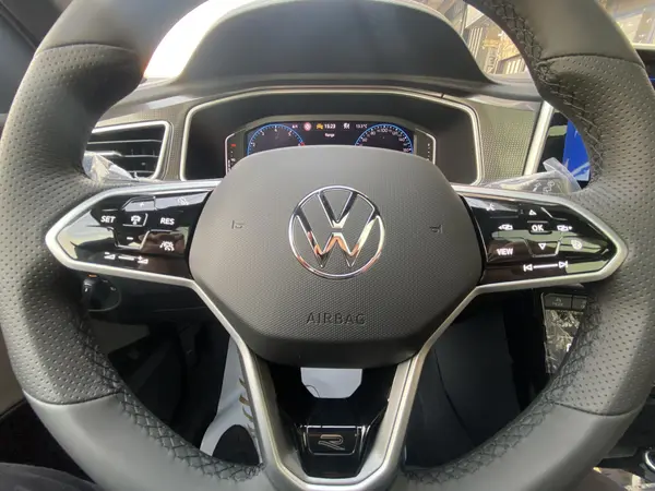 فولکس، تی راک