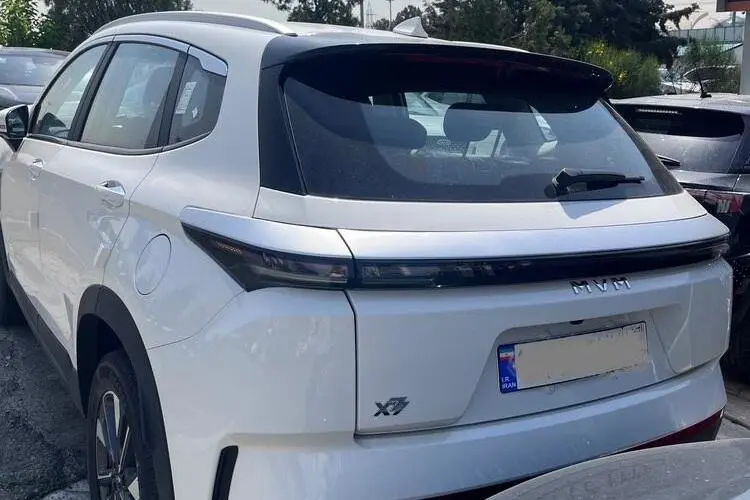 ام وی ام،  X77