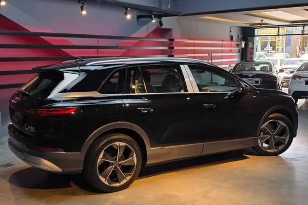 آئودی، Q5 e-tron