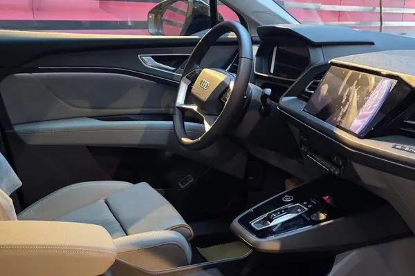 آئودی، Q5 e-tron