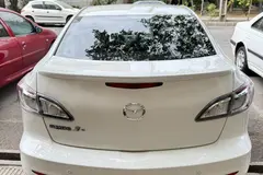 مزدا، 3 نیو صندوق دار