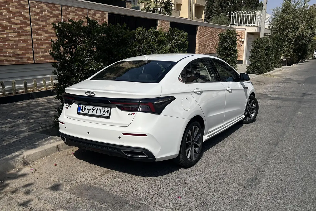 فونیکس،  آریزو 6 پرو