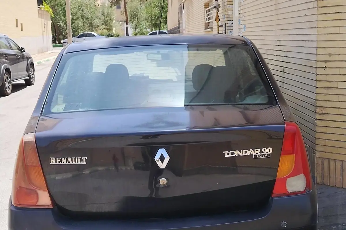 رنو،  تندر 90