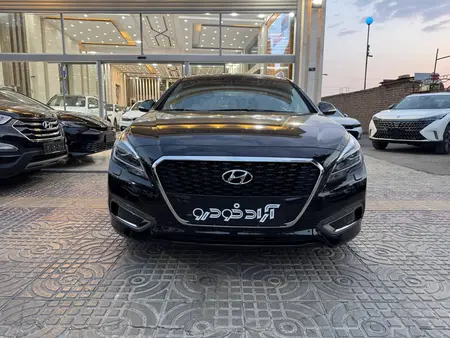 هیوندای سوناتا هیبرید