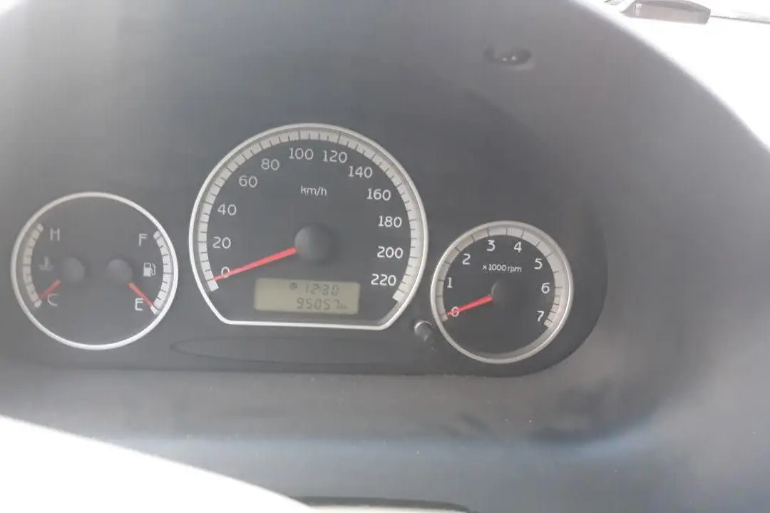 ام وی ام،  110