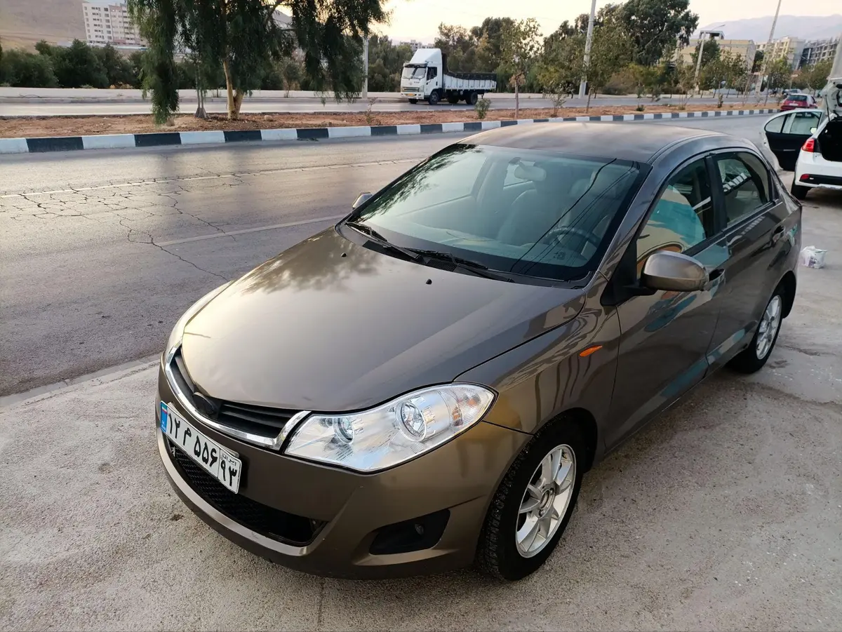 ام وی ام،  315 صندوق دار