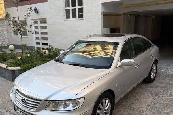 هیوندای، آزرا (گرنجور)