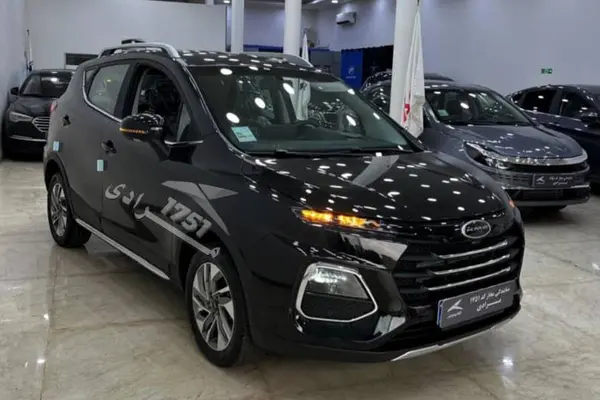 پیش فروش کی ام سی، SR3