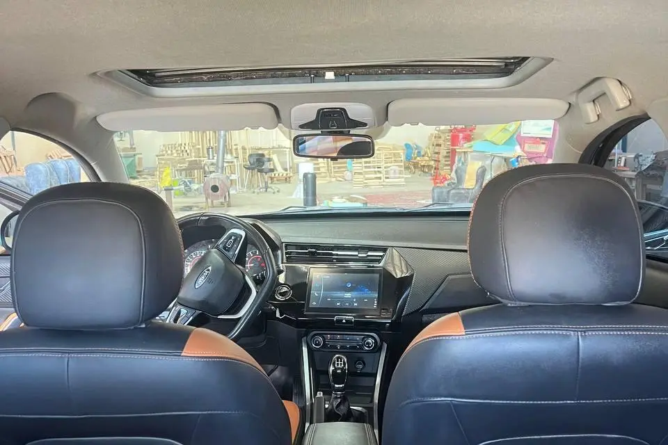 ام وی ام،  X22 PRO