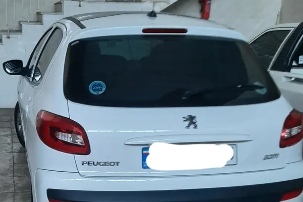 پژو  207