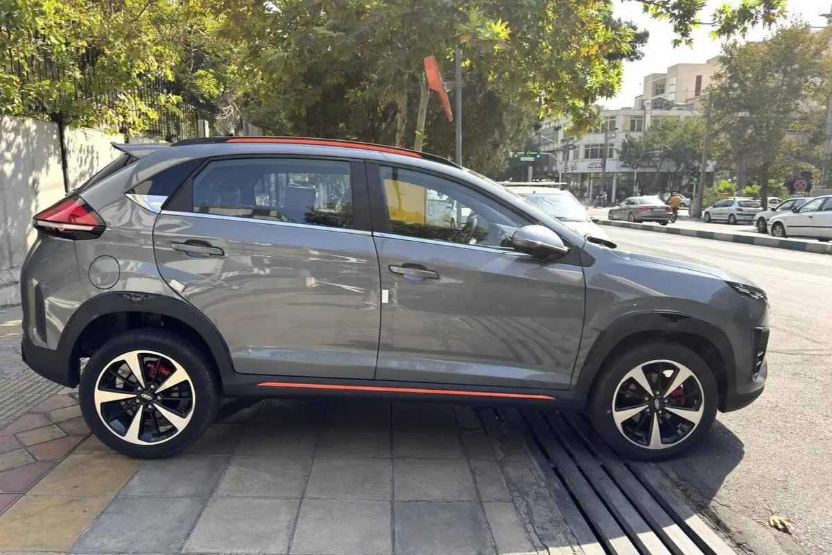 ام وی ام،  X33 کراس