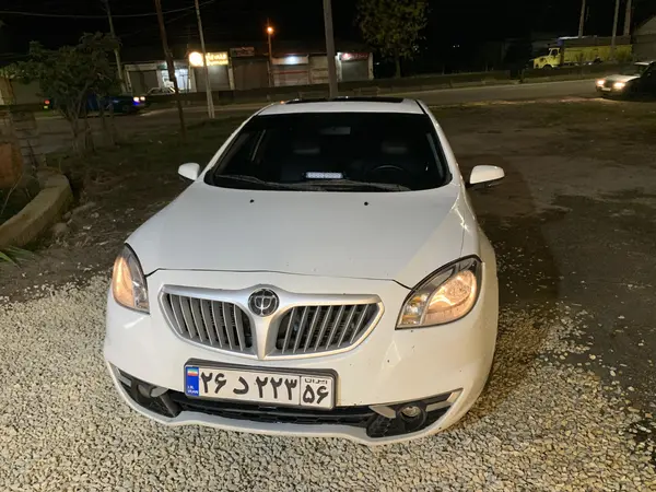 برلیانس، H330